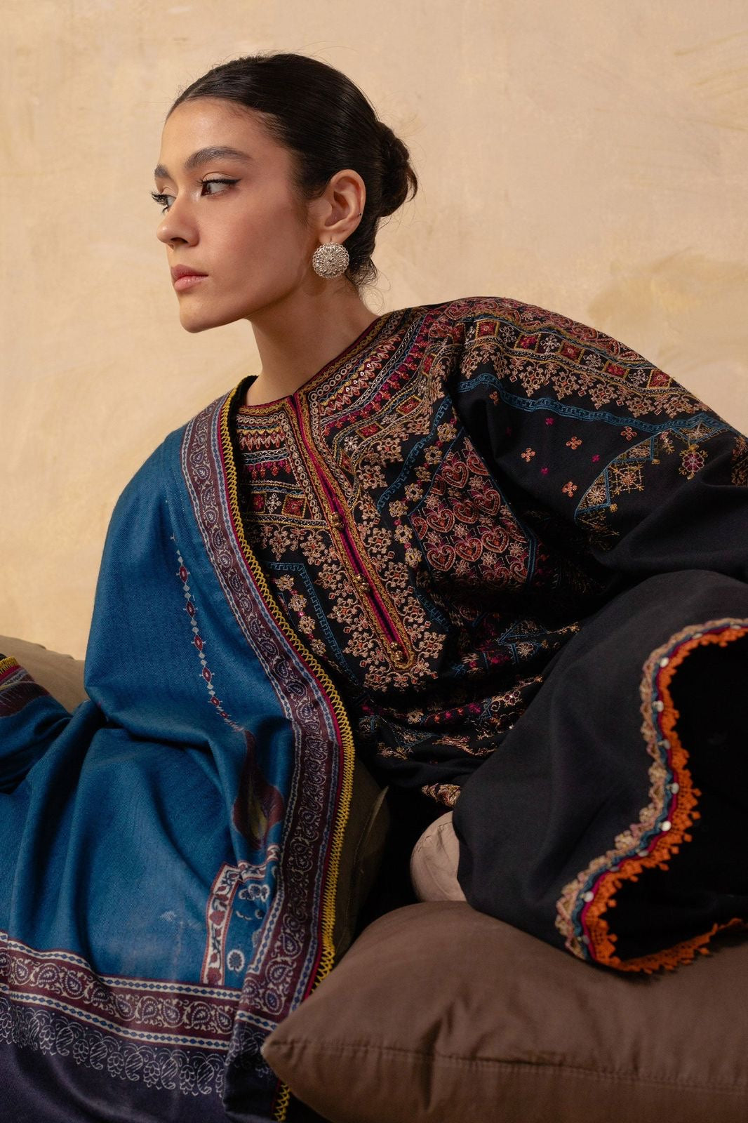 ZARA SHAHJAHAN LUXURY EMBROIDERED DHANAK WINTER 3PC DRESS