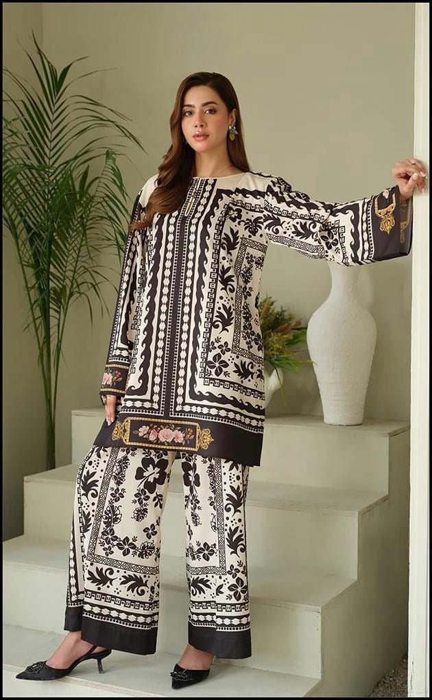 LUXURY SILK PRINTED 3PC D33