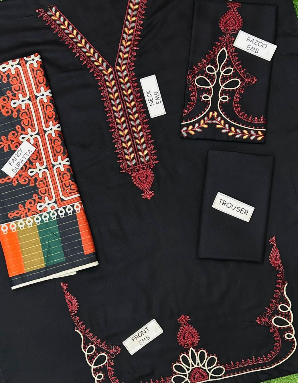 MARIA.B LUXURY EMBROIDERED DHANAK 3PC WINTER DRESS BLACK