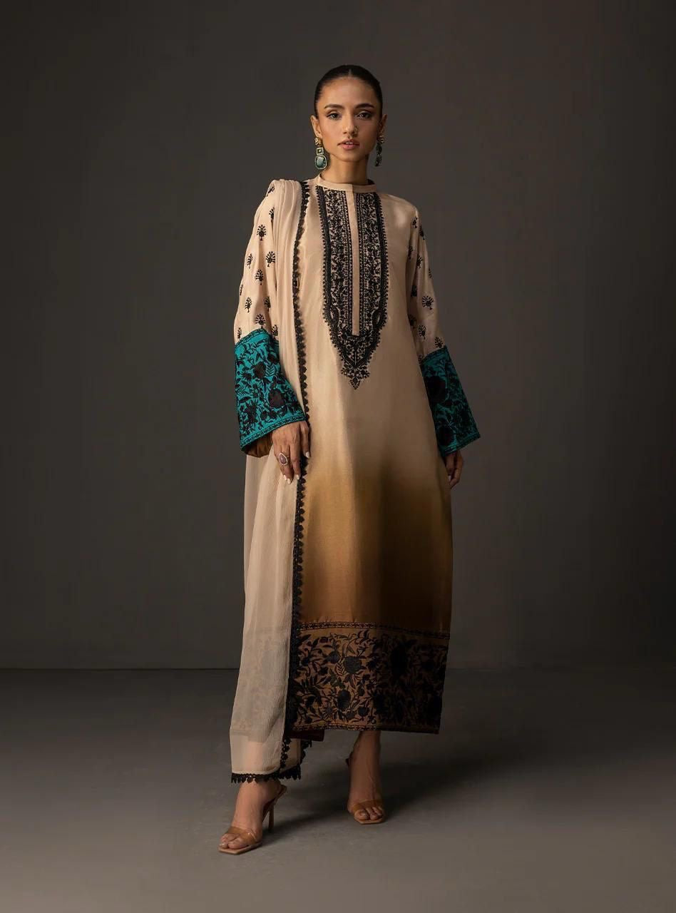 LUXURY SILK PRINTED 3PC D18