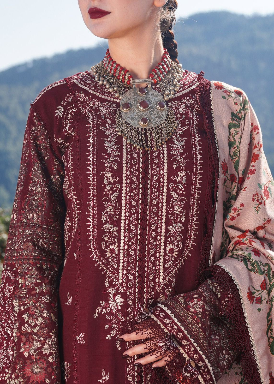 HUSSAIN REHAN LUXURY EMBROIDERED WINTER 3PC D2003