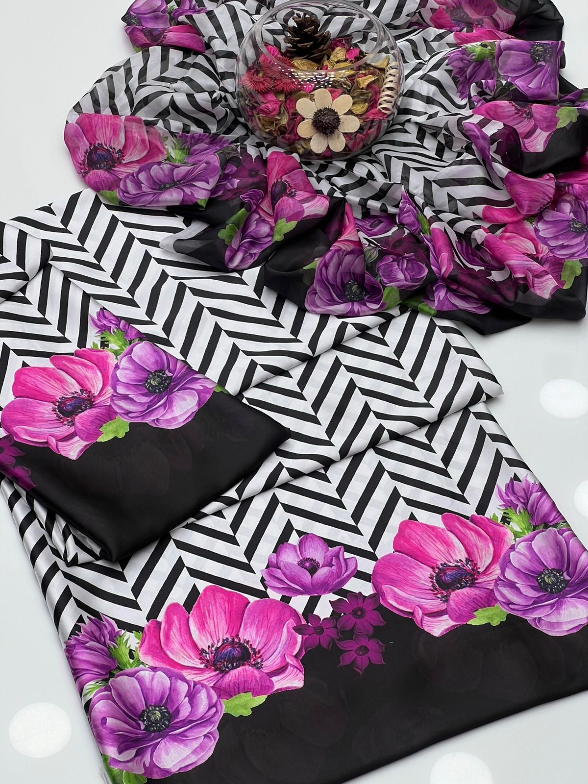 LUXURY SILK PRINTED 3PC D28