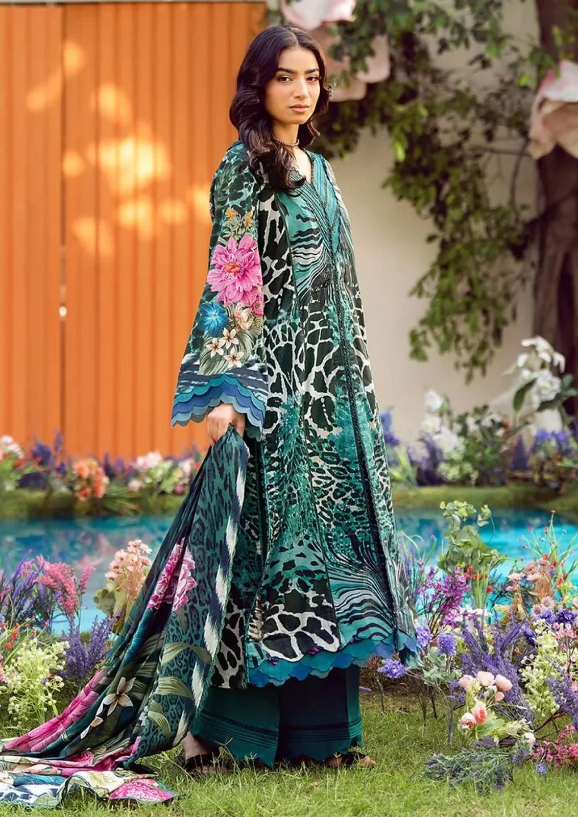 LUXURY SILK PRINTED 3PC D43