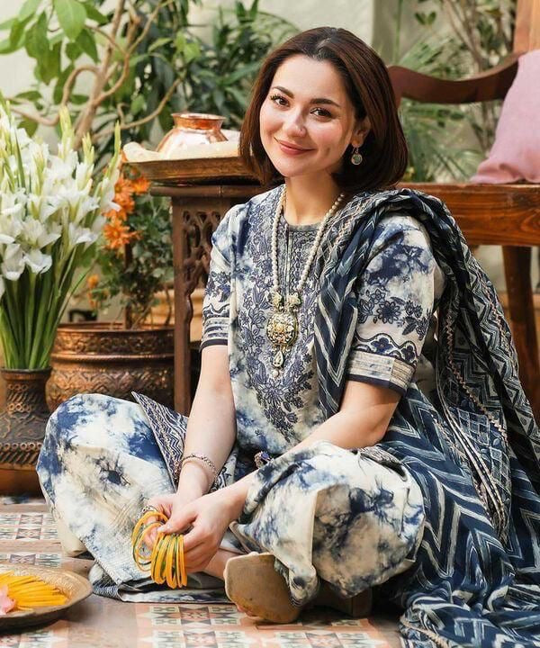 SAPPHIRE LUXURY EMBROIDERED SILK 3PC WINTER DRESS