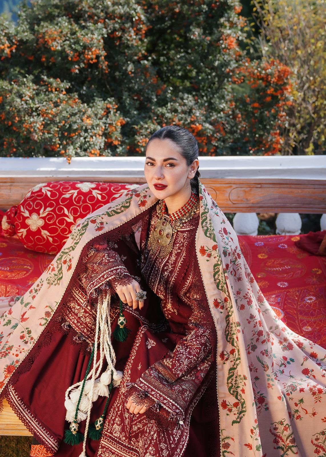 HUSSAIN REHAN LUXURY EMBROIDERED WINTER 3PC D2003