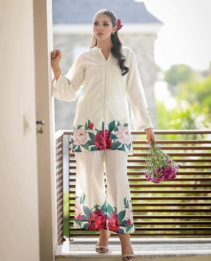 LUXURY SILK PRINTED 3PC D19